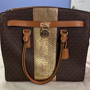 ✨🐍 VGUC Michael Kors Large Satchel with Metallic Snake Print Embellishment 🐍✨